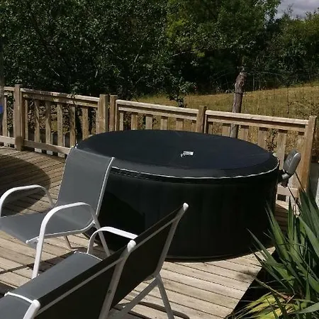 Une Navette Pour Les Etoiles 럭셔리텐트 Dompierre-sur-Charente